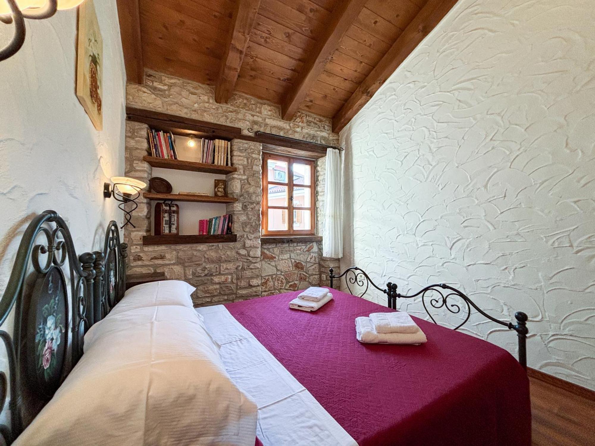 City Center Coastal Escape - Apartments With Sea View Or Cozy Room Novigrad Istria Εξωτερικό φωτογραφία